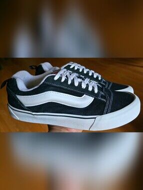 Sz 9 Men's/10.5 Women's VANS KNU SKOOL Black Suede